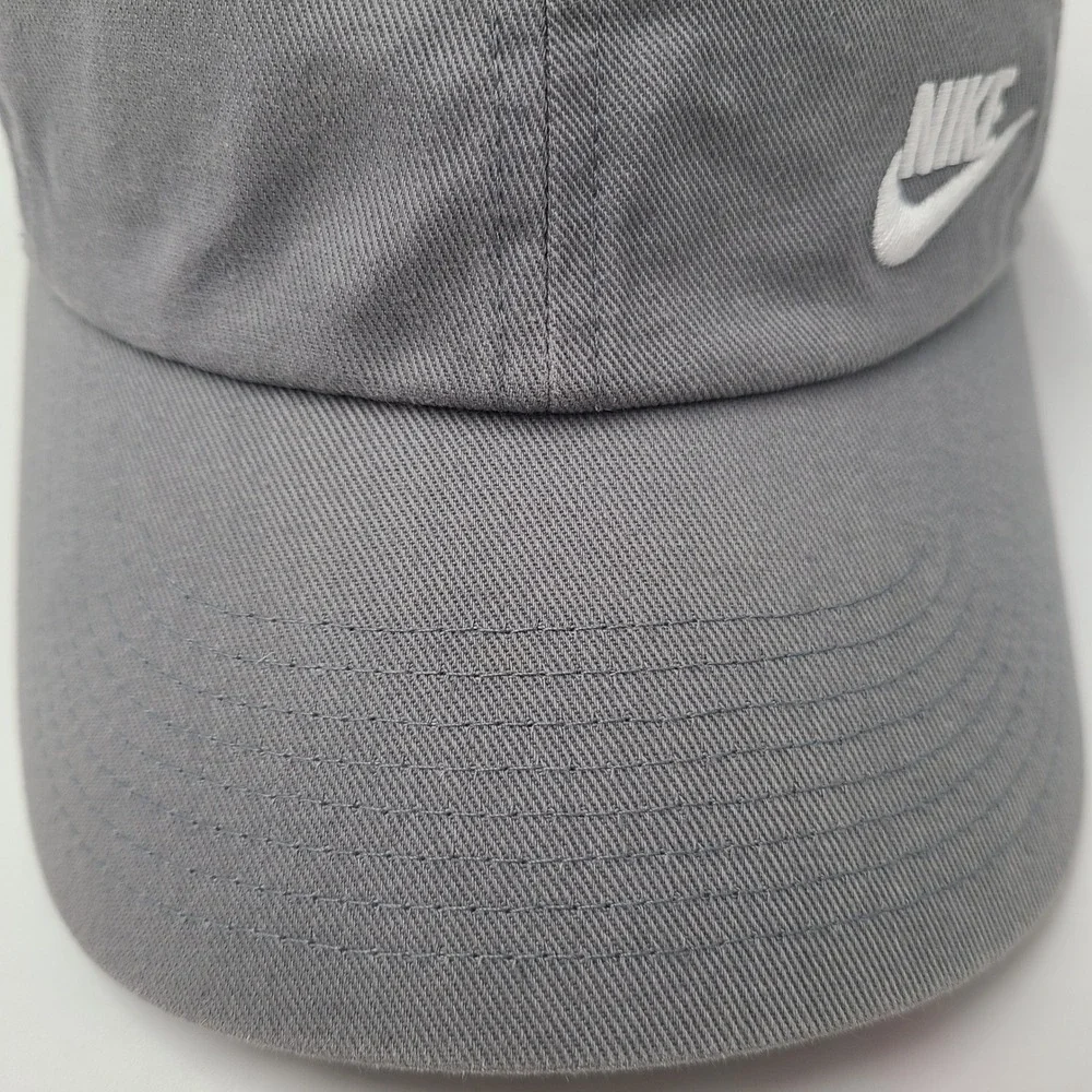 Youth Nike Hat Strapback Gray White Logo S1ZE Heritage86 Swoosh Casual Sports‎